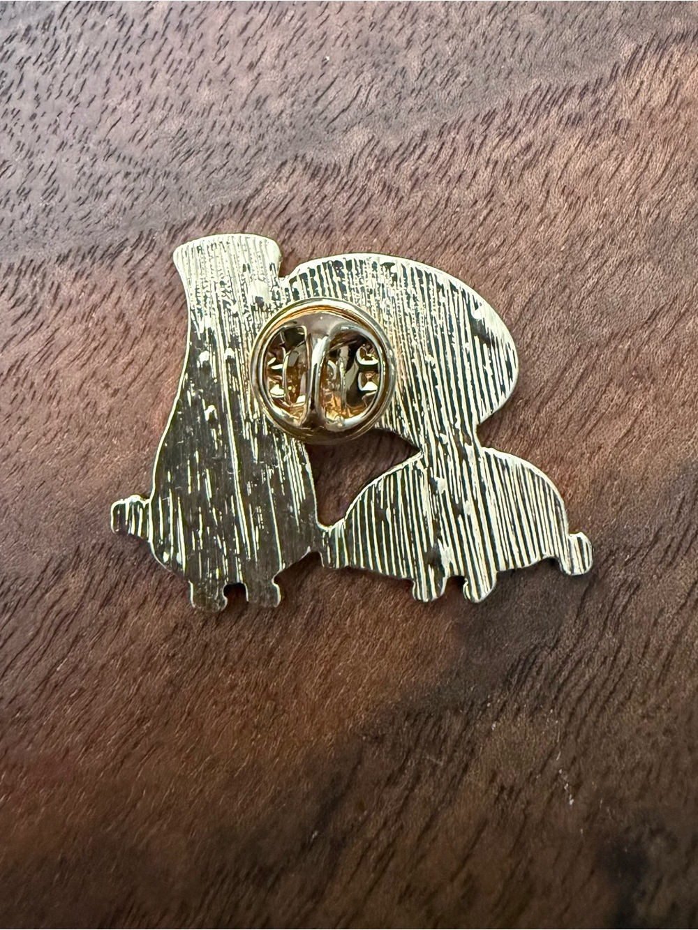 Cute Soymate Enamel Pin - Red, White, Black - Picture 2 of 2
